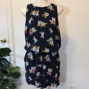 Loft Navy  Floral Romper Shorts SZ Med , NICE